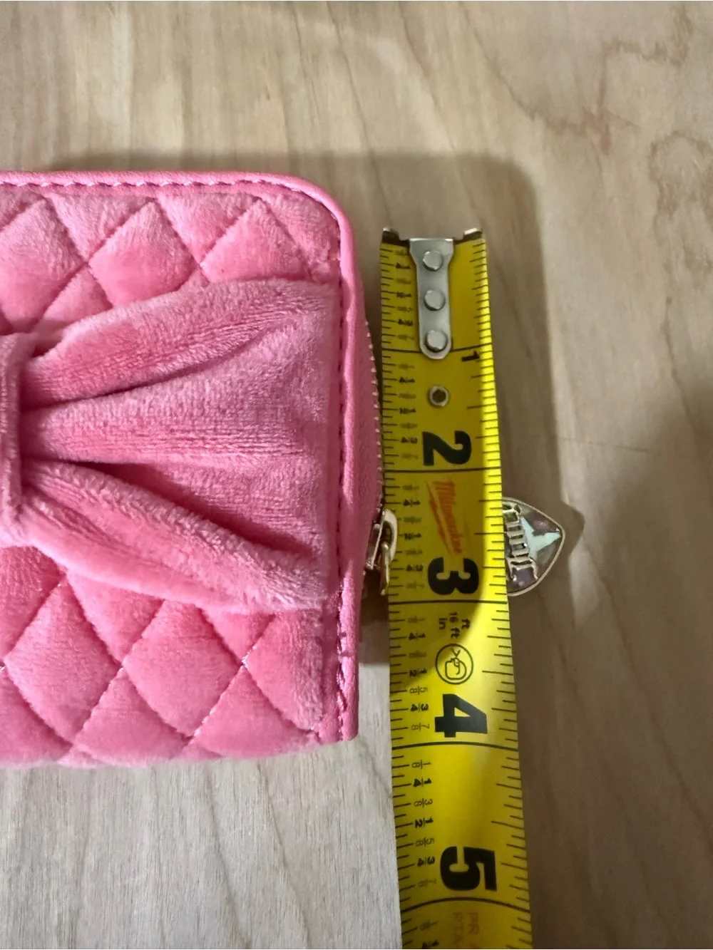 Juicy Couture Pink Quilted Velvet Bow Wristlet Wallet with Gold Chain NWOT